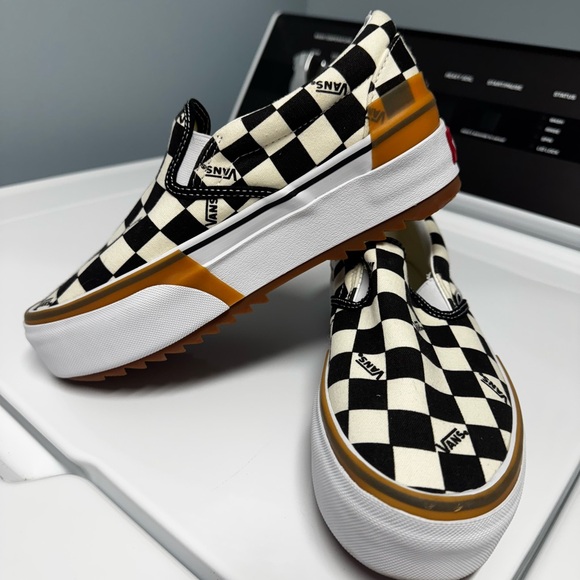 Vans Checkerboard Slip-On Sneakers - Picture 2 of 6